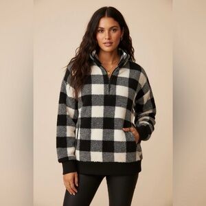 LuLaRoe Black and White Checkered Pullover